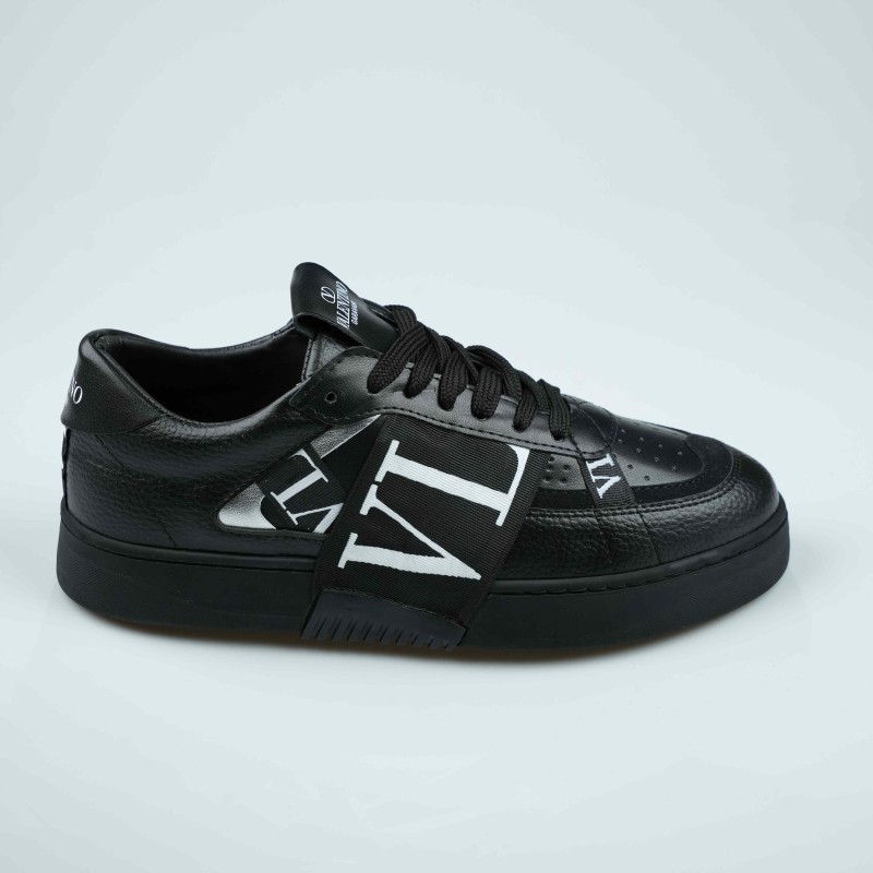 valentino shoes full black